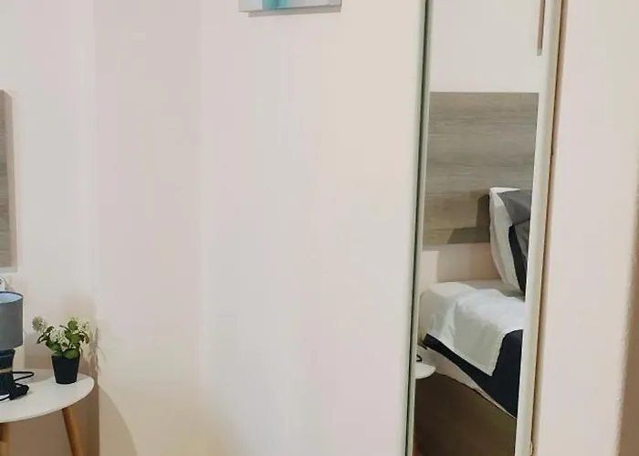 Evropishouse * 科扎尼